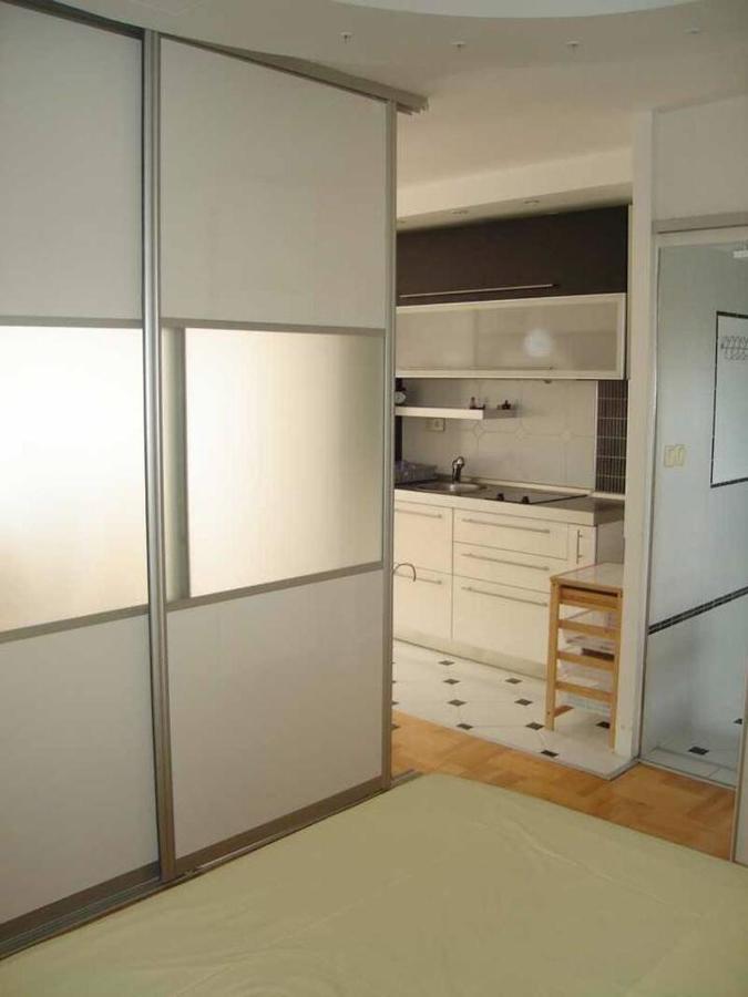 Apartment Jela Selce Exteriör bild